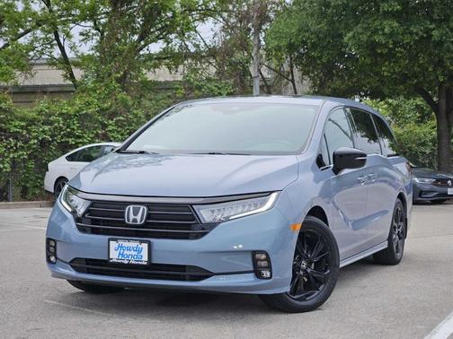 2023 Honda Odyssey Sport