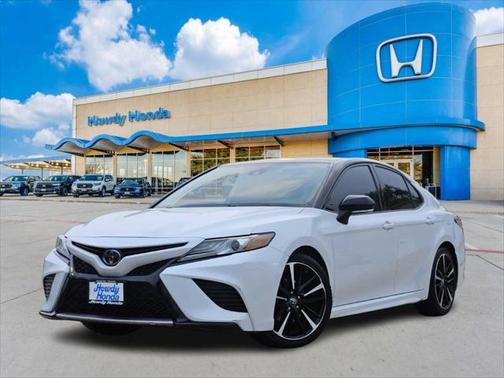 2019 Toyota Camry XSE