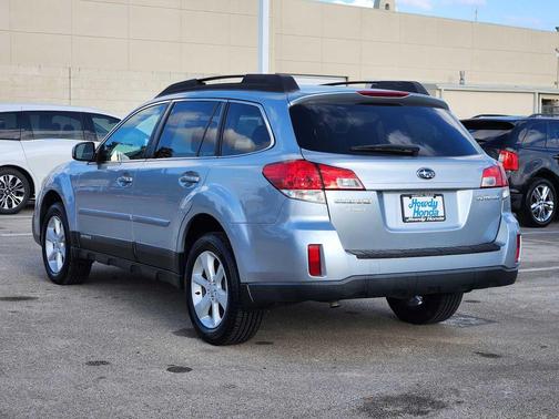 2013 Subaru Outback 2.5i Premium