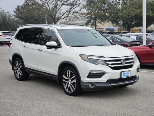 2017 Honda Pilot Touring