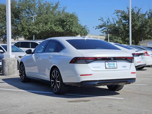 2025 Honda Accord Hybrid Touring
