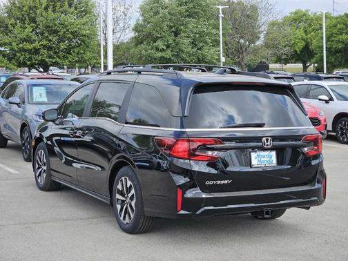 Crystal Black Pearl 2026 Honda Odyssey EX-L