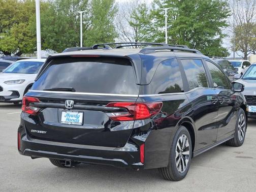 Crystal Black Pearl 2026 Honda Odyssey EX-L