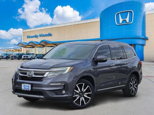 2019 Honda Pilot Touring 8-Passenger