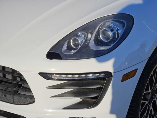 2018 Porsche Macan S