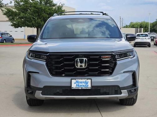 2023 Honda Pilot TrailSport