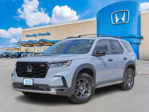 2023 Honda Pilot TrailSport