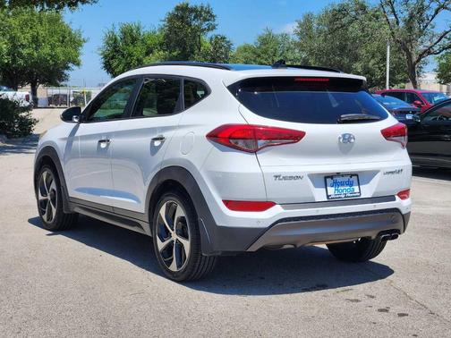 Winter White 2016 Hyundai TUCSON Limited