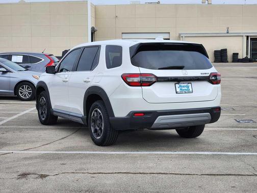 2023 Honda Pilot EX-L 7-Passenger