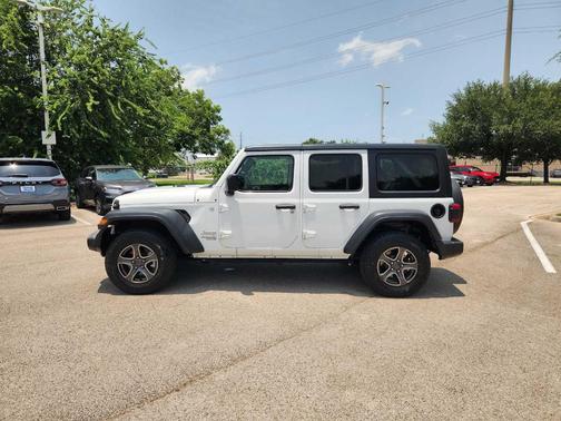 Bright White Clearcoat 2018 Jeep Wrangler Unlimited Sport