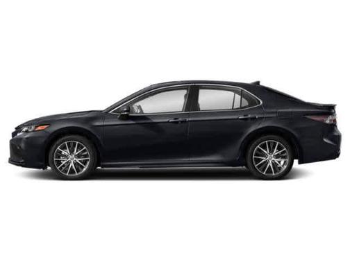 Midnight Black Metallic 2023 Toyota Camry SE
