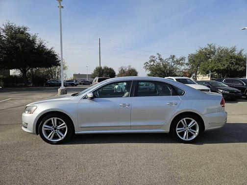 2013 Volkswagen Passat 2.0 TDI SEL Premium