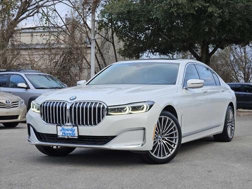 2020 BMW 740 i