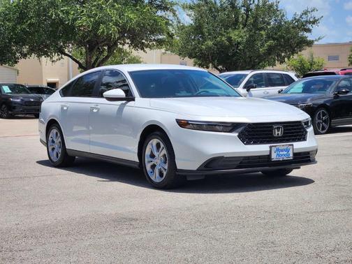 Platinum White Pearl 2025 Honda Accord LX