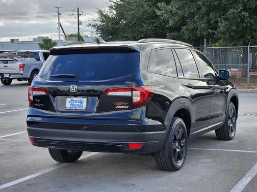 2022 Honda Pilot TrailSport