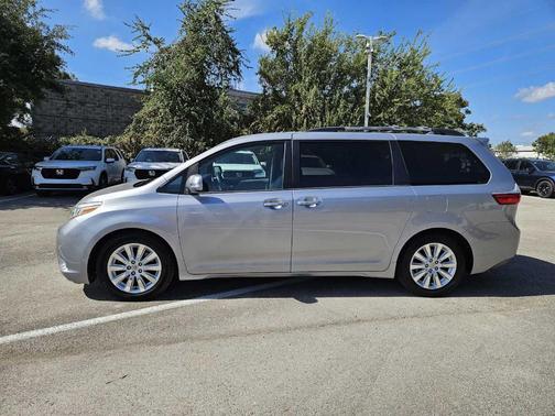 2015 Toyota Sienna Limited