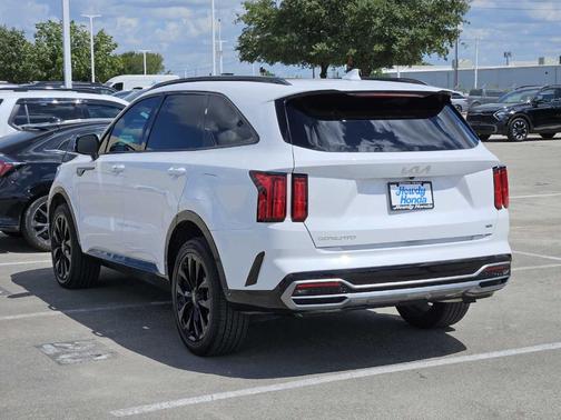 2023 Kia Sorento SX
