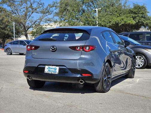 2023 Mazda Mazda3 Carbon Edition