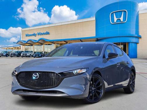 2023 Mazda Mazda3 Carbon Edition