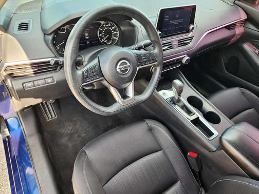 Gray 2019 Nissan Altima 2.5 S