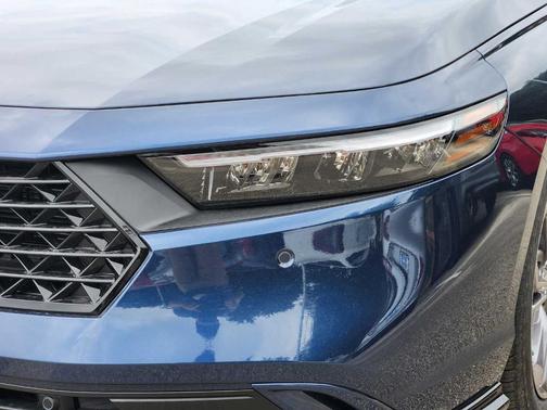 Canyon 2026 Honda Accord Hybrid EX-L