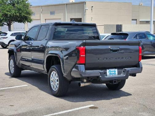 UNDERGROUND 2026 Toyota Tacoma SR5