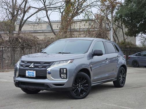 2023 Mitsubishi Outlander Sport LE