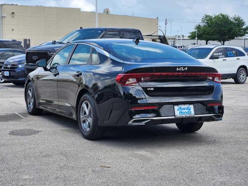 Ebony Black 2023 Kia K5 LXS