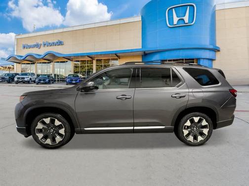 Modern Steel Metallic 2026 Honda Pilot Elite