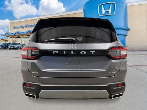 Modern Steel Metallic 2026 Honda Pilot Elite