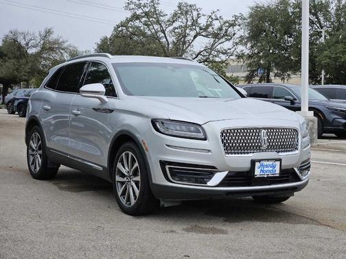 2019 Lincoln Nautilus Select