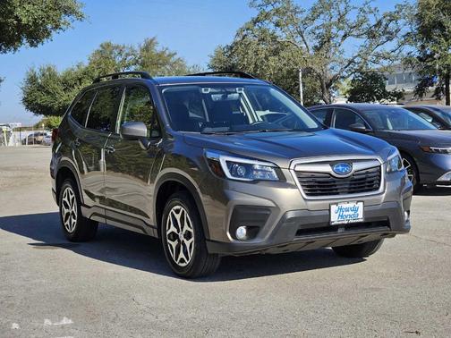 2021 Subaru Forester Premium