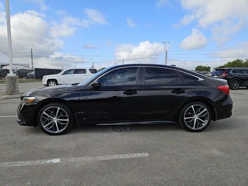 2022 Honda Civic Touring