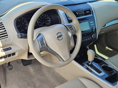 2014 Nissan Altima 2.5 SV