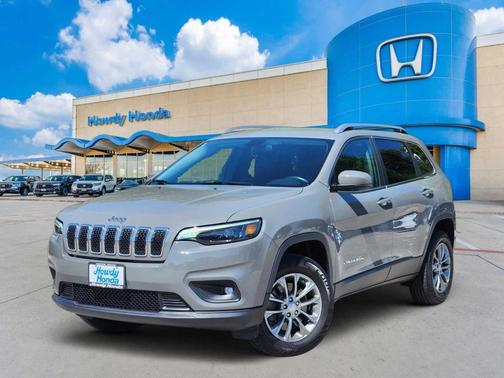 Sting Gray Clearcoat 2019 Jeep Cherokee Latitude Plus