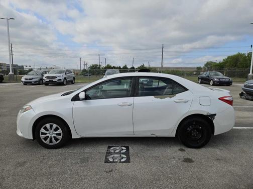 Blizzard Pearl 2014 Toyota Corolla LE ECO