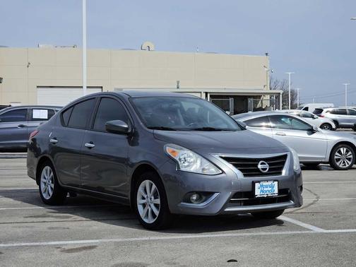 2016 Nissan Versa 1.6 SL