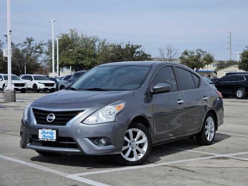 2016 Nissan Versa 1.6 SL