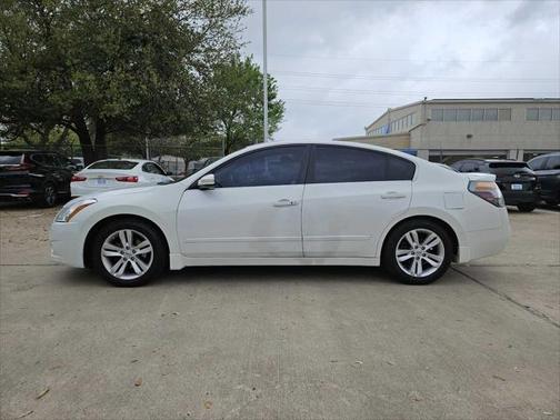 2012 Nissan Altima 3.5 SR