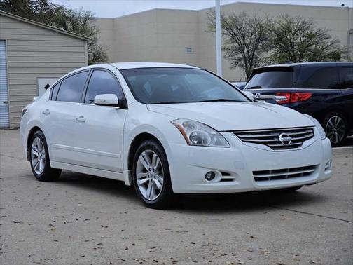 2012 Nissan Altima 3.5 SR