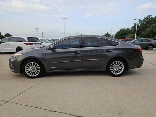 2018 Toyota Avalon Hybrid Limited