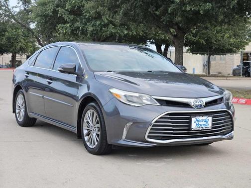 2018 Toyota Avalon Hybrid Limited