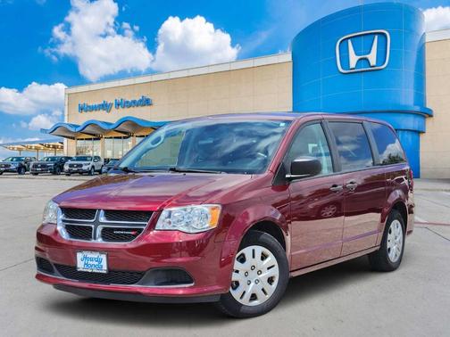 Octane Red Pearlcoat 2019 Dodge Grand Caravan SE