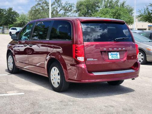 Octane Red Pearlcoat 2019 Dodge Grand Caravan SE
