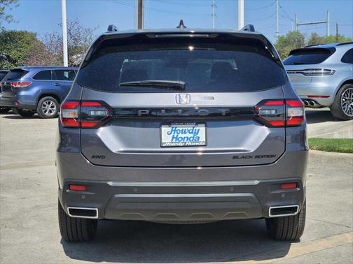2025 Honda Pilot Black Edition
