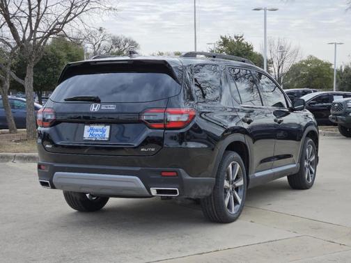 2025 Honda Pilot Elite