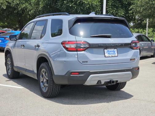 2025 Honda Pilot TrailSport