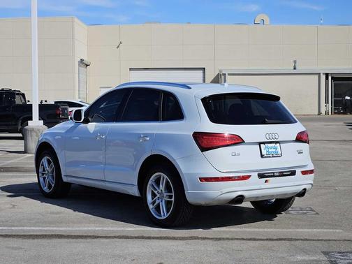 2017 Audi Q5 2.0T Premium Plus