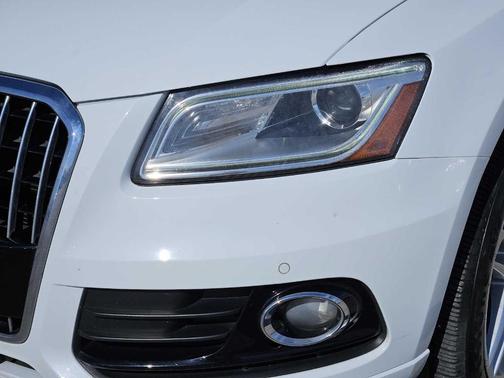 2017 Audi Q5 2.0T Premium Plus