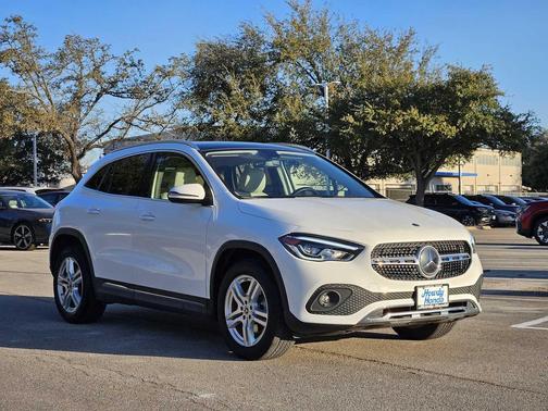 2021 Mercedes-Benz GLA 250 Base 4MATIC